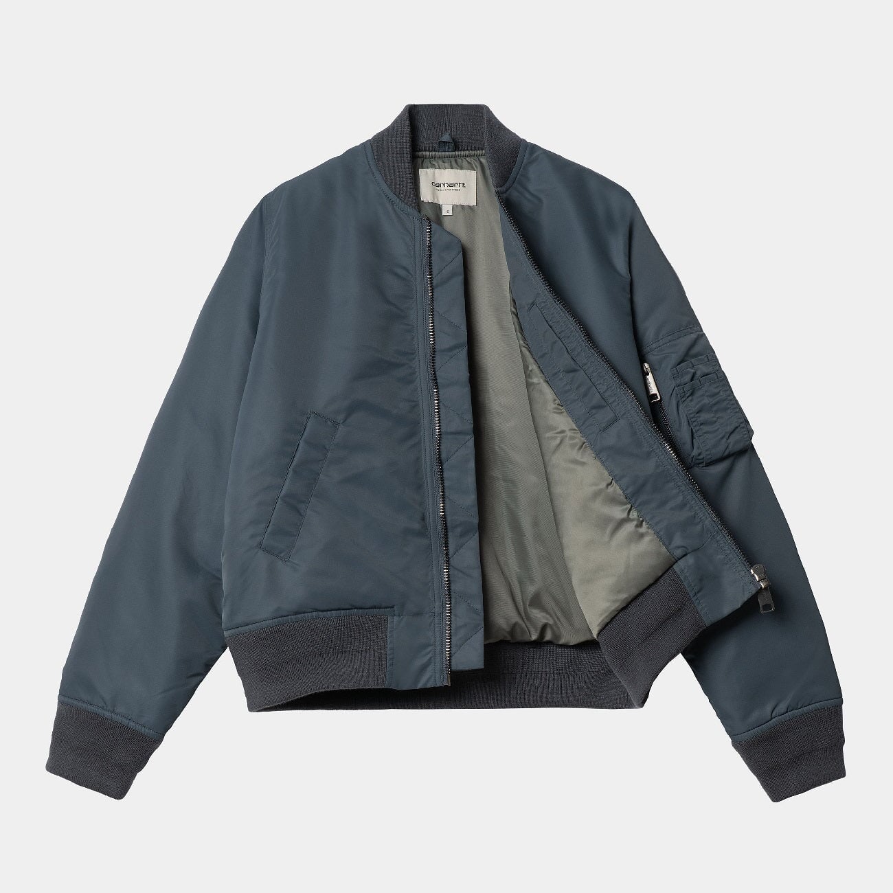 Carhartt Jacket: Durable Style and Functionality Combined插图1